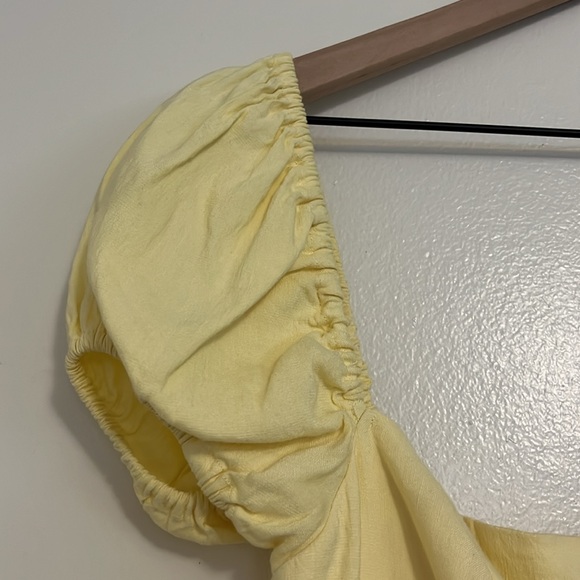 Revolve MAJORELLE ‘Adalyn’ Puff Sleeve Button-Front Mini Dress in Pale Yellow - Picture 5 of 12